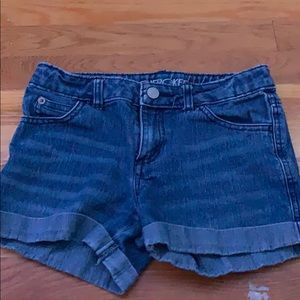 Cherokee dark washed denim shorts.